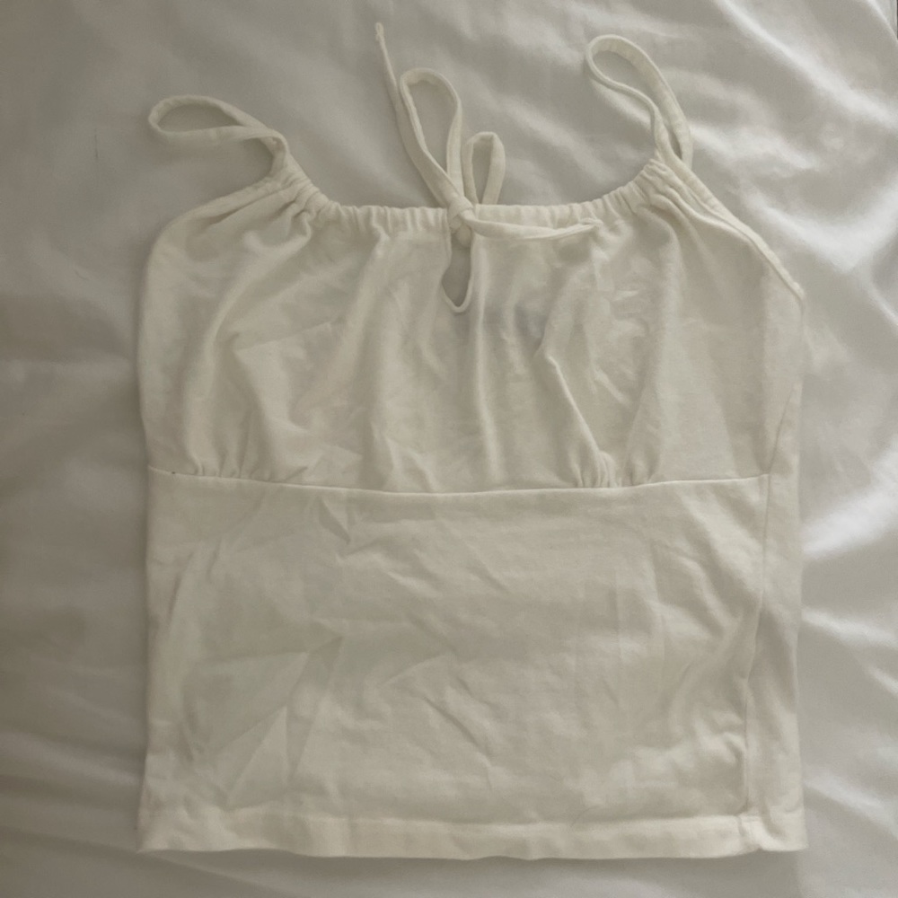 Brandy melville jennifer tank in white